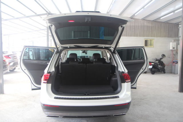 VOLKSWAGEN福斯 TIGUAN ALLSPACE  第11張相片