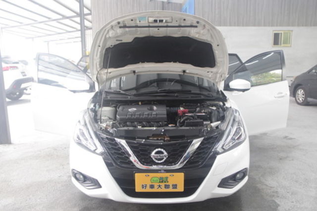 NISSAN日產 TIIDA  第6張相片