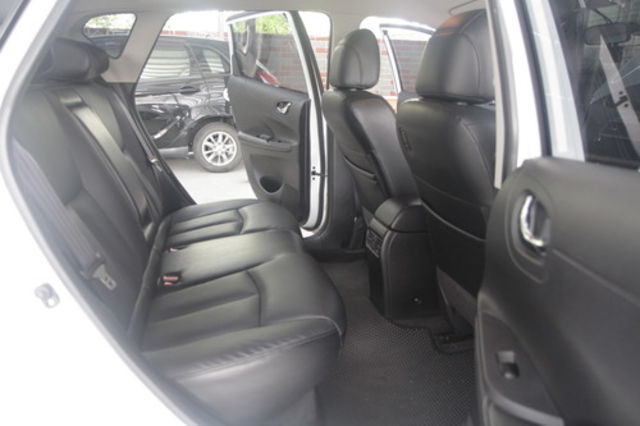 NISSAN日產 TIIDA  第8張相片
