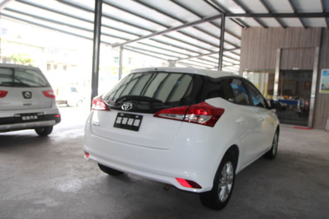 TOYOTA豐田 YARIS  第2張相片