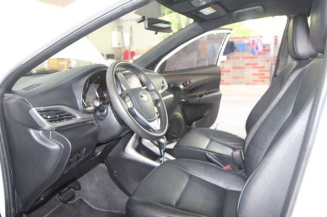 TOYOTA豐田 YARIS  第7張相片