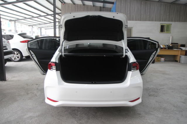 TOYOTA豐田 ALTIS  第10張相片
