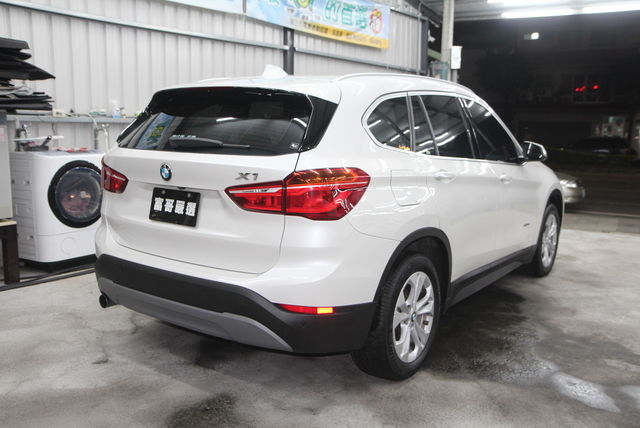 BMW寶馬 X1  第2張相片