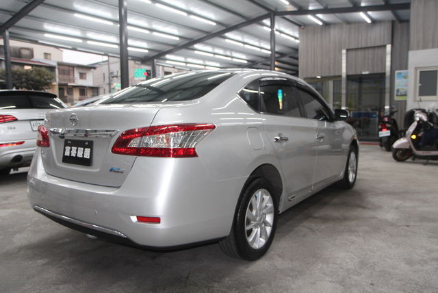 NISSAN日產 SENTRA  第3張相片