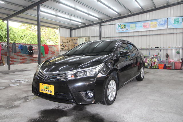 TOYOTA豐田 ALTIS  第1張相片