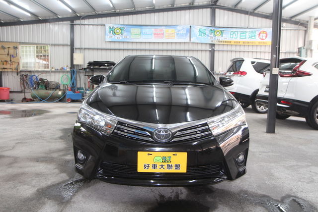 TOYOTA豐田 ALTIS  第3張相片