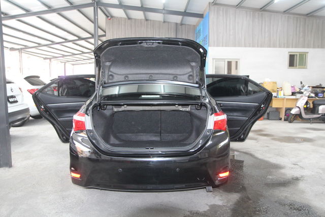 TOYOTA豐田 ALTIS  第10張相片