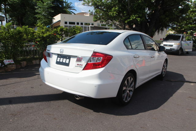 HONDA本田 CIVIC  第2張相片