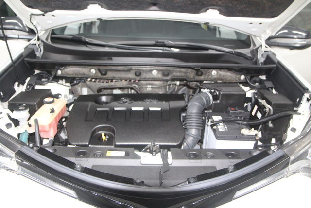 TOYOTA豐田 RAV4  第6張相片