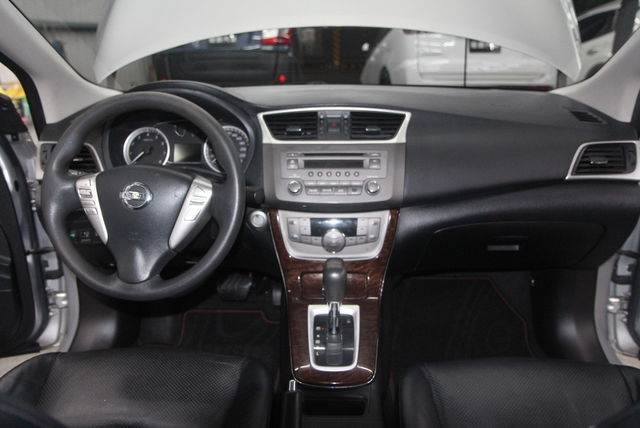 NISSAN日產 SENTRA  第5張相片