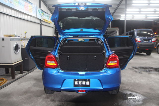 SUZUKI鈴木 SWIFT  第10張相片
