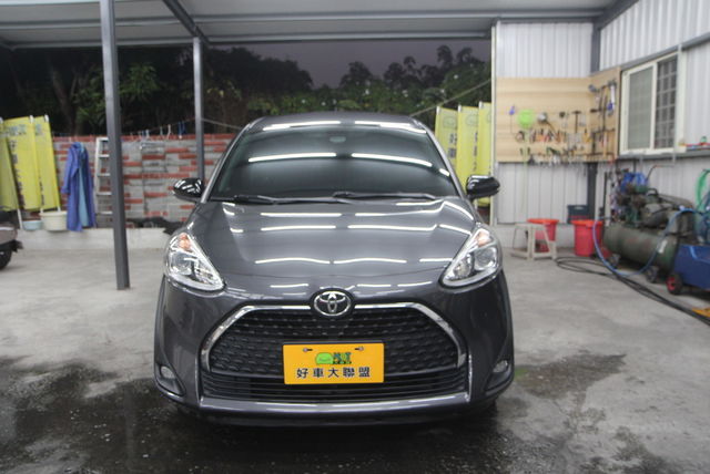 TOYOTA豐田 SIENTA  第2張相片