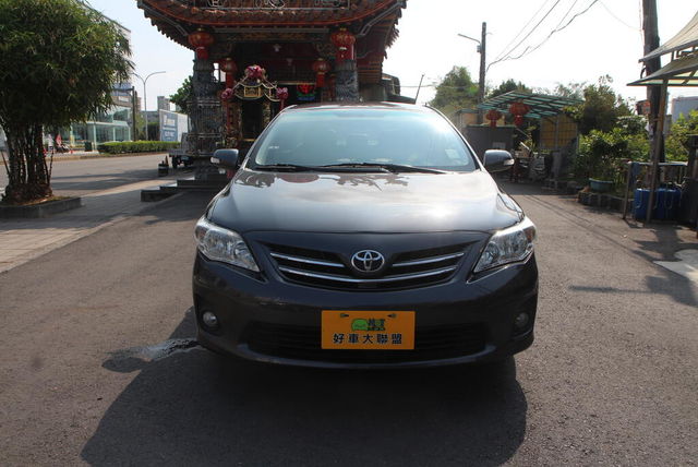 TOYOTA豐田 ALTIS  第3張相片