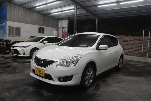 NISSAN日產 TIIDA  第1張相片
