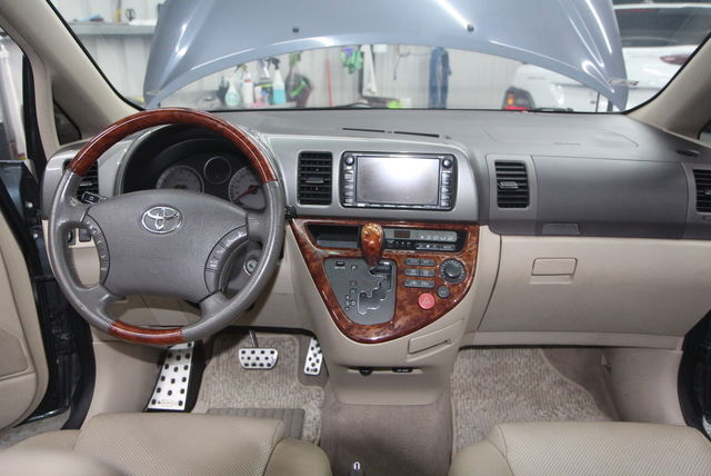 TOYOTA豐田 WISH  第5張相片
