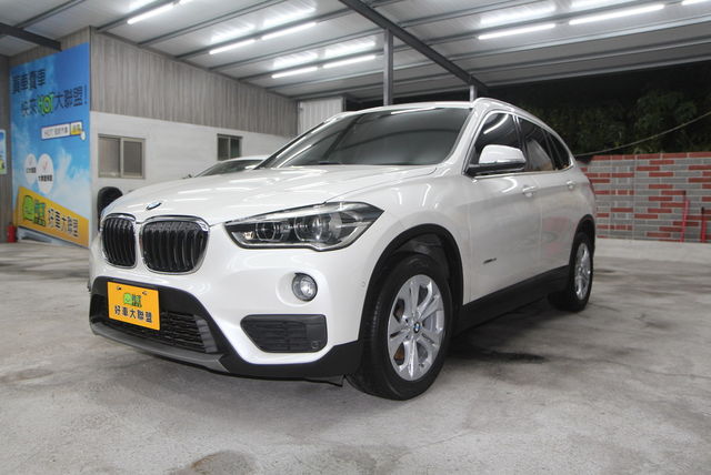 BMW寶馬 X1  第1張相片