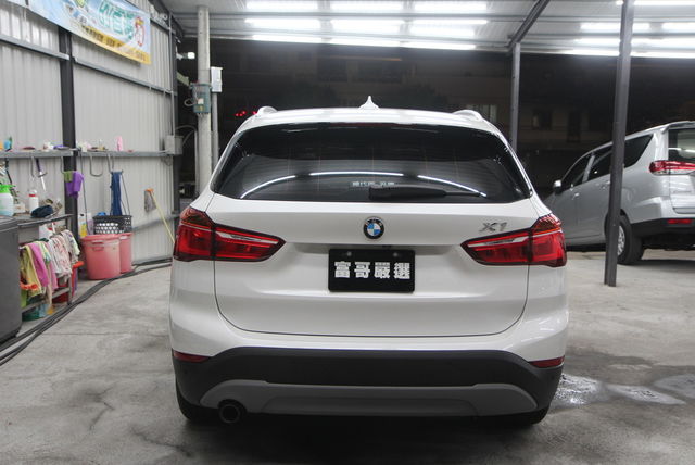 BMW寶馬 X1  第4張相片