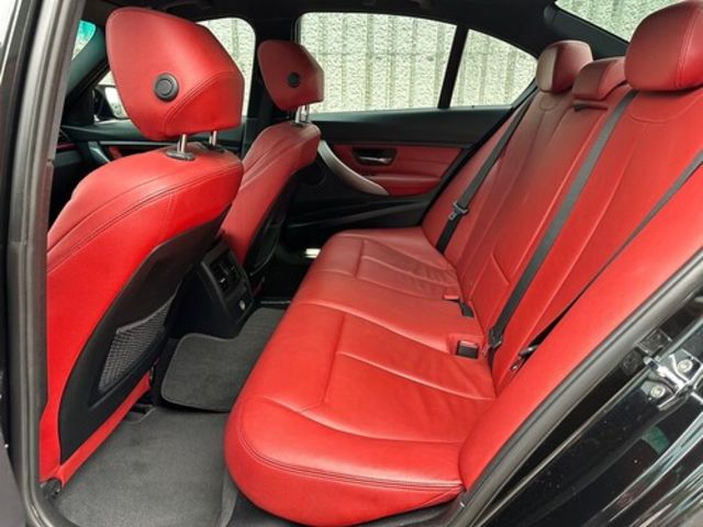 BMW寶馬 335I  第11張相片