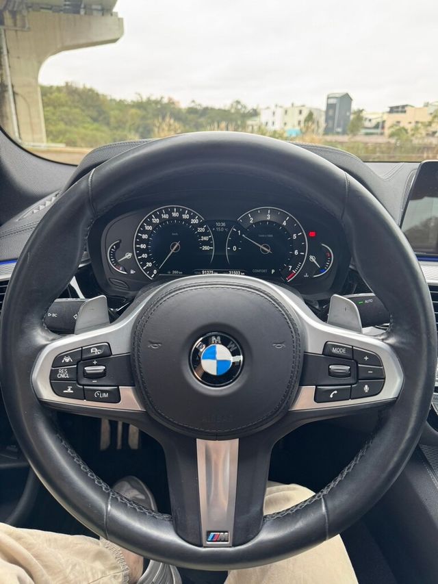 BMW寶馬 520I  第2張相片