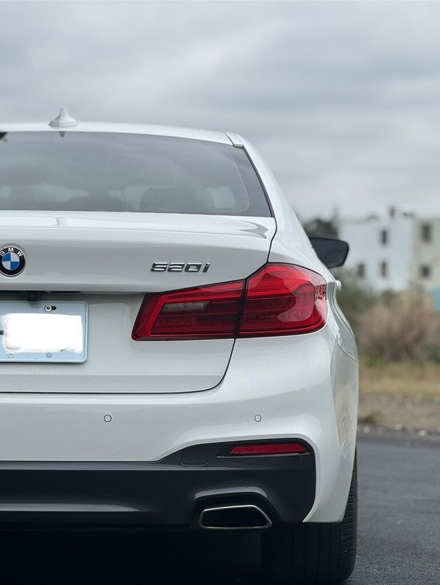 BMW寶馬 520I  第3張相片