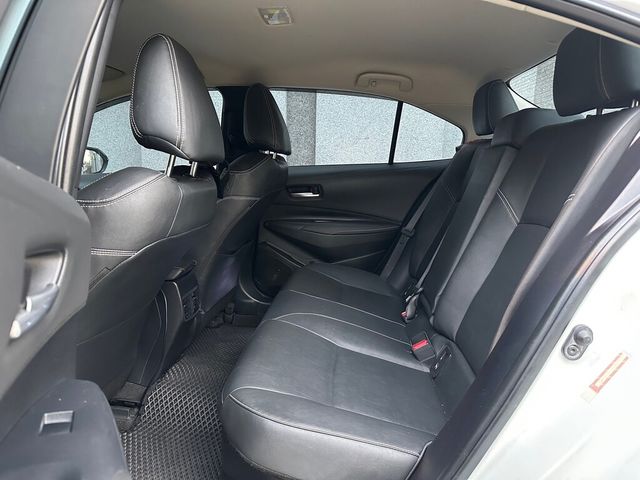 TOYOTA豐田 COROLLA ALTIS HYBRID  第4張相片