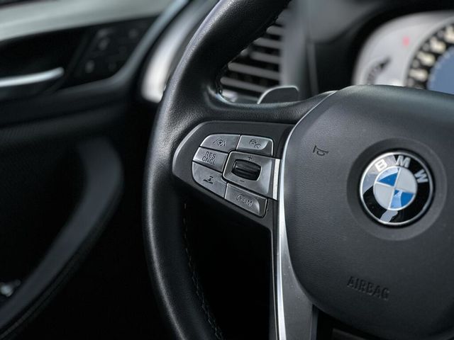 BMW寶馬 X4 XDRIVE20I  第5張相片