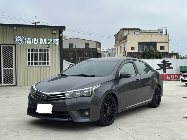 TOYOTA豐田 ALTIS  第1張相片