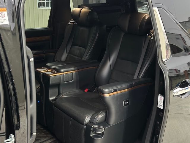 TOYOTA豐田 ALPHARD  第11張相片