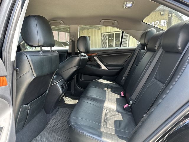 TOYOTA豐田 CAMRY  第2張相片