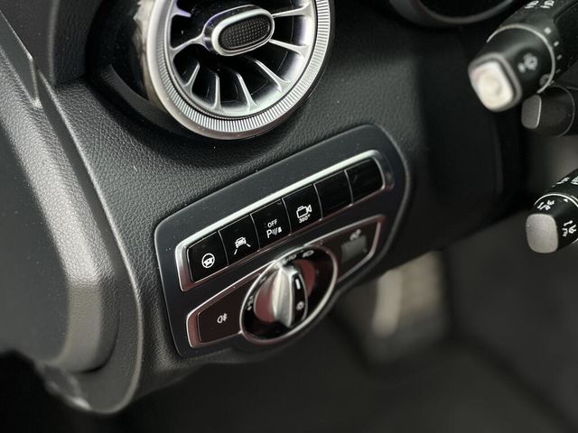 M-BENZ賓士 C43 AMG  第4張相片