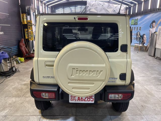 SUZUKI鈴木 JIMNY  第2張相片