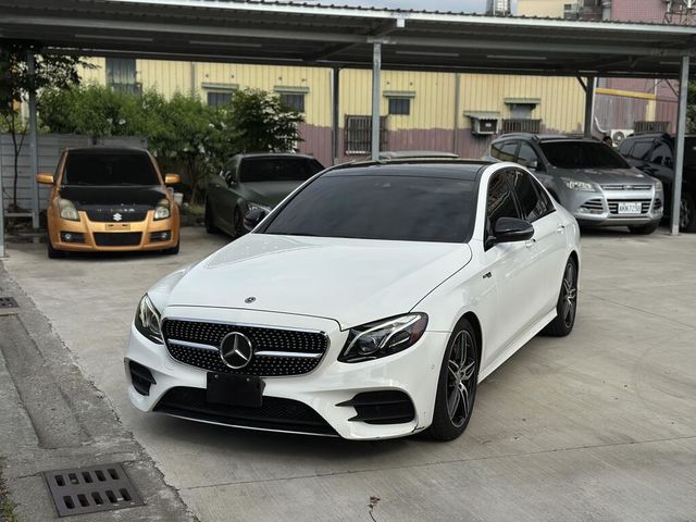 M-BENZ賓士 E300  第1張相片