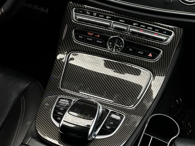 M-BENZ賓士 E300  第2張相片
