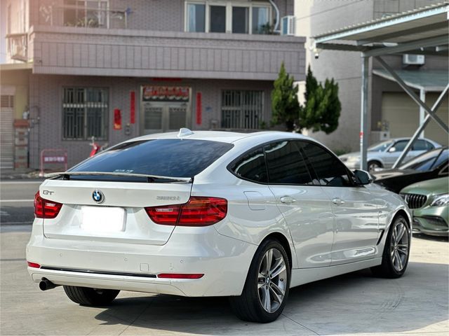 BMW寶馬 320I GT  第6張相片