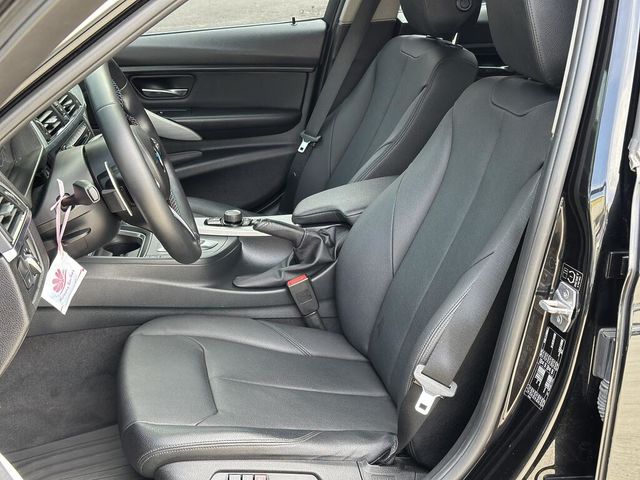BMW寶馬 316I  第5張相片