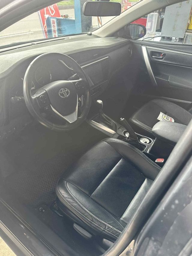 TOYOTA豐田 ALTIS  第4張相片