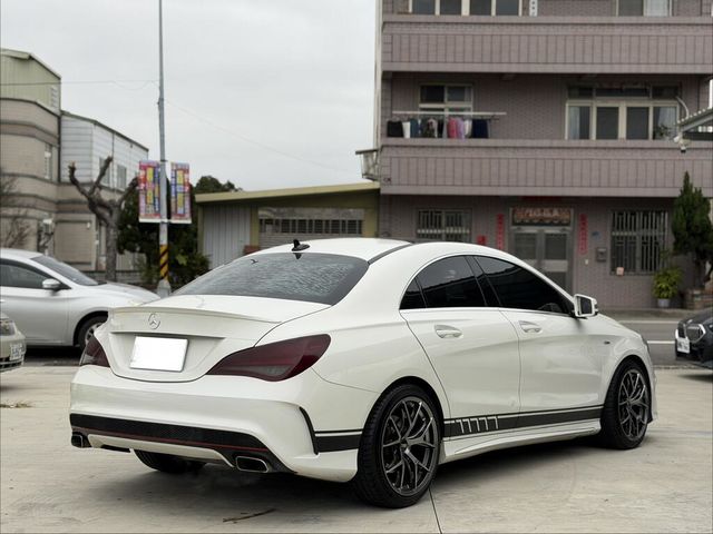 M-BENZ賓士 CLA250  第6張相片