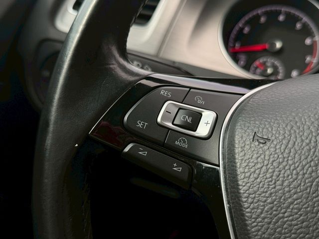 VOLKSWAGEN福斯 GOLF  第1張相片