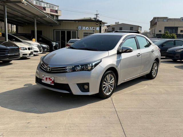 TOYOTA豐田 ALTIS  第1張相片