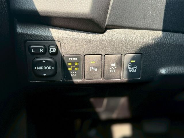 TOYOTA豐田 ALTIS  第5張相片