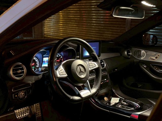 M-BENZ賓士 C300  第3張相片