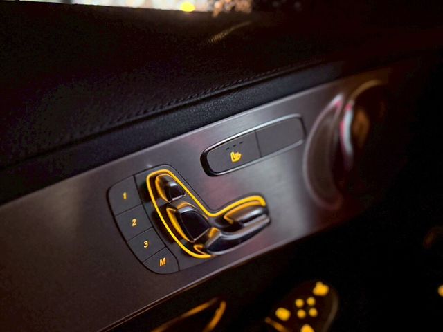 M-BENZ賓士 C300  第4張相片