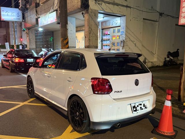 VOLKSWAGEN福斯 POLO  第1張相片
