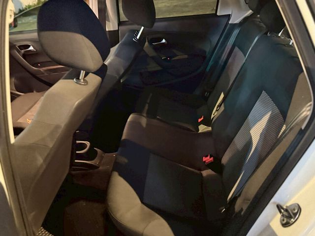 VOLKSWAGEN福斯 POLO  第3張相片