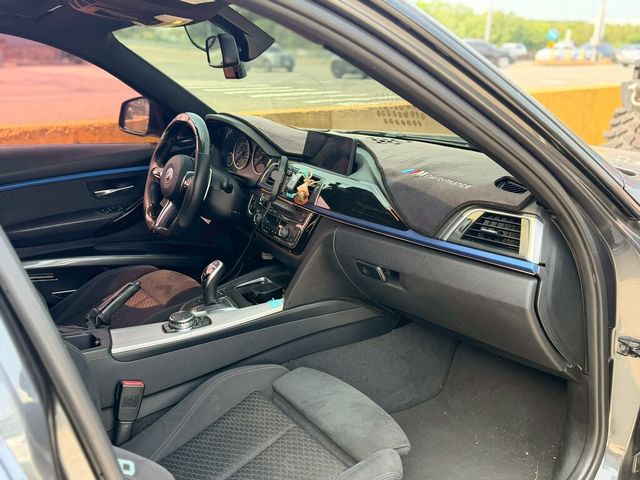 BMW寶馬 330I  第4張相片