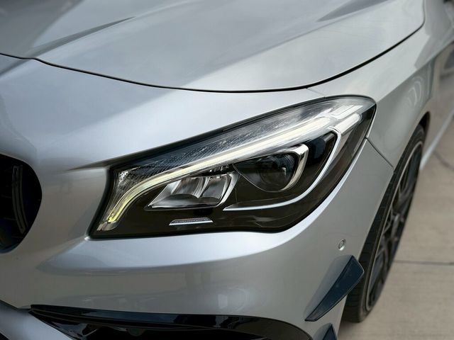 M-BENZ賓士 CLA250 SHOOTING BRAKE  第2張相片