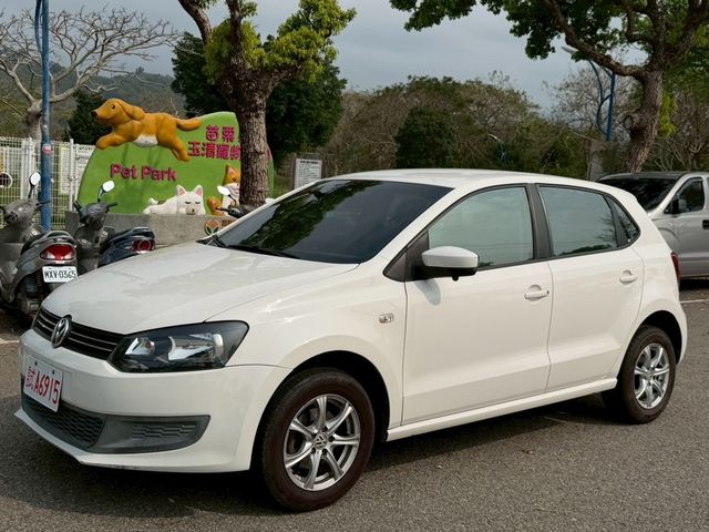 VOLKSWAGEN福斯 POLO  第2張相片