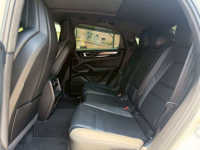 PORSCHE保時捷 CAYENNE  第4張相片