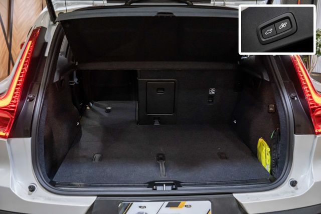 XC40 T2 原廠保固2027.06/安全滿配/環景/CarPlay  第3張相片