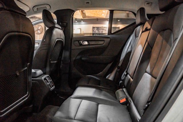 XC40 T2 原廠保固2027.06/安全滿配/環景/CarPlay  第9張相片